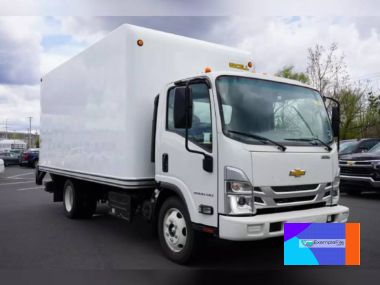 Box truck